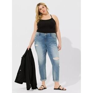 Torrid Boyfriend Straight Mid-Rise Jean Karma Medium Wash Denim Sz 22 R Distress